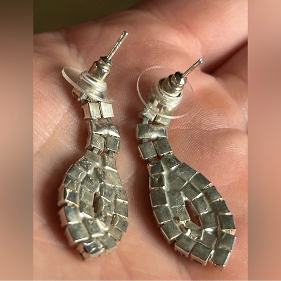 Vintage Rhinestone Dangle Earrings Marquise Silver Tone Glam Earrings - Picture 7 of 7